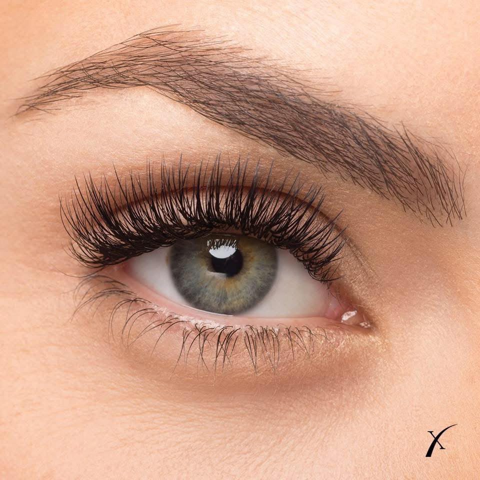 Wimpernverlängerung und Lashlifting bei THE ART OF BEAUTY in Neu-Isenburg